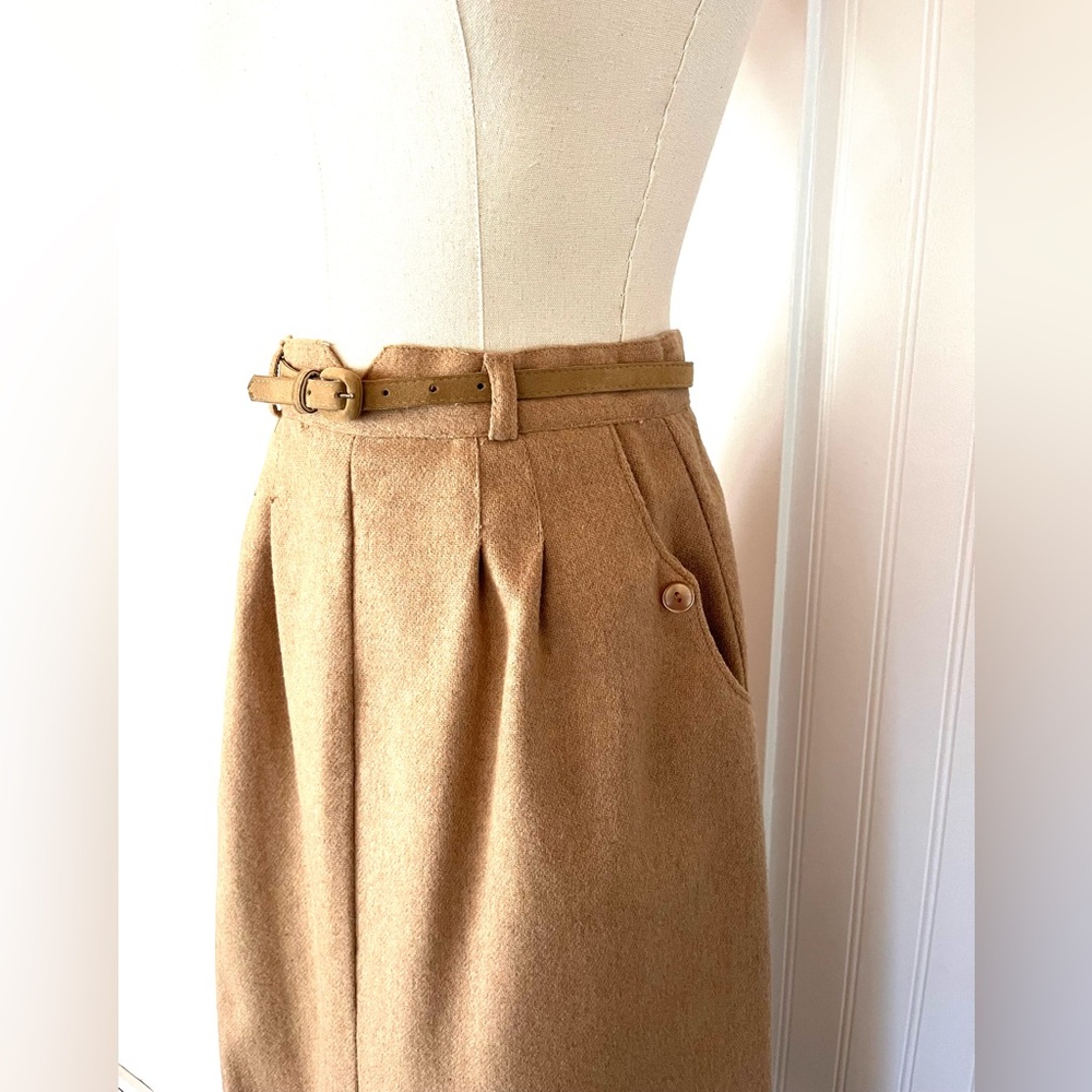 Vintage Camel Tan Wool Belted Midi Skirt High Waist Pleated Preppy Size Small